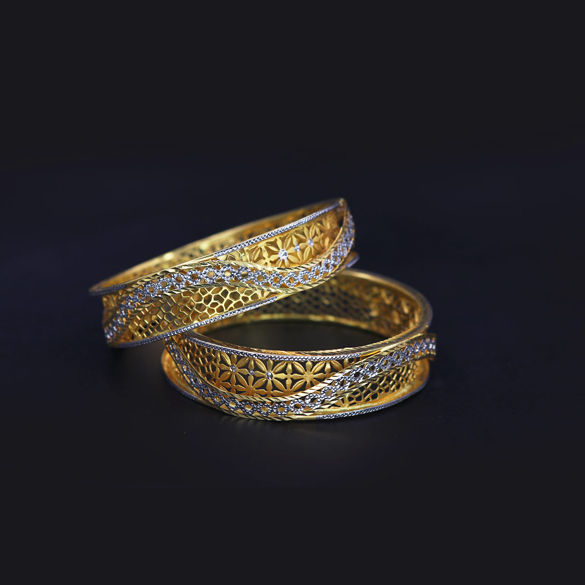 Captivating-Combinational-Sparkle-Bangles-02-dgoldpassion
