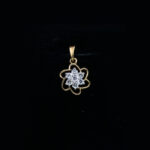 Elegant-Floral-Diamond-Pendant-02-dgoldpassion