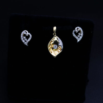 Eternal-Chic-Diamond--Pendant-Set-01-dgoldpassion