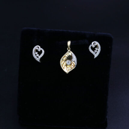 Eternal-Chic-Diamond--Pendant-Set-02-dgoldpassion