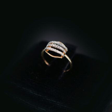 Harmonious-Haven-Diamond-Ring-02-dgoldpassion