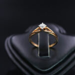 Infinite-Sparkle-Big-Stone-Ring-02-dgoldpassion