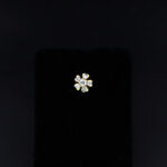 Sleek-&-Chic-Diamond-Nose-Stud-02-dgoldpassion