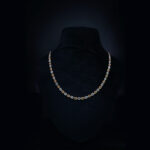 Sleek-&-Shimmering-Platinum-Chain-01-dgoldpassion