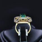 Vintage-Inspired-Emerald-Engagement-Ring-02-dgoldpassion
