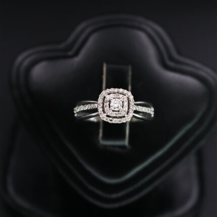 Whispers-of-Enchantment-Ring-01-dgoldpassion